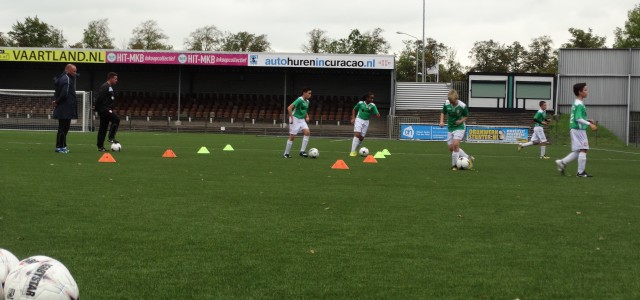 Woensdag 24 mei 2017 traint de Voetbalschool