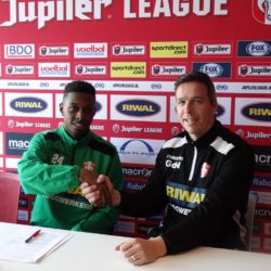 18-jarige Shaquil Pinas ondertekent contract bij FC Dordrecht